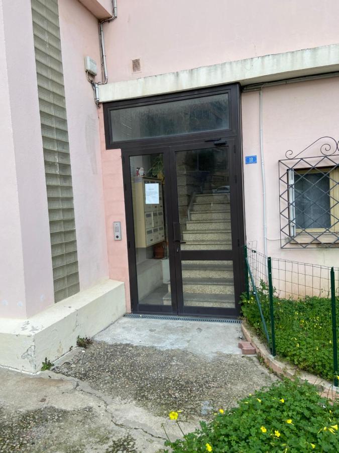 Ajaccio Magnifique T2 45M2 Neuf 5 Personnes Clim Wifi Stationnement Gratuit Centre Ville Plage A 300M Exteriér fotografie